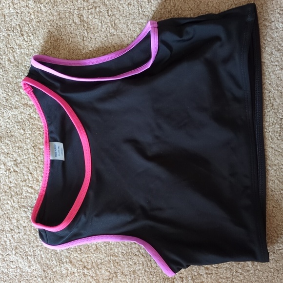 Three-Piece Rash Guard Swimsuit Set - Picture 5 of 5